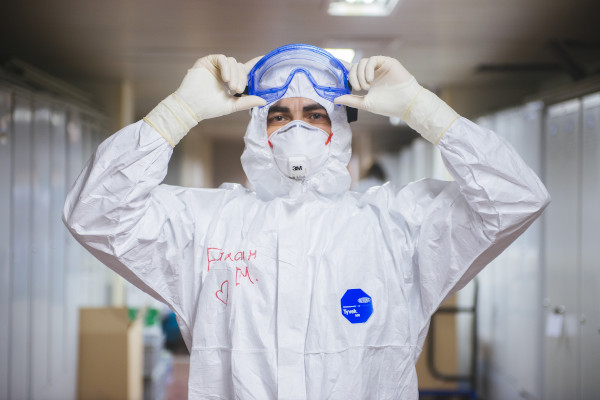 Coronavirus News Article Doctor